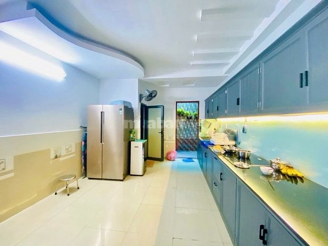 (194.177) Quận Tân Phú – HXH gần Aeon Mall – 70m² – 5PN – Hướng  Tây –