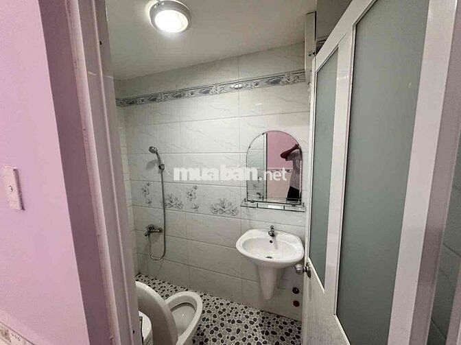 Cho thuê nguyên căn 1 trệt lầu sân thượng hẻm SẠCH Ô tô,Trường Thọ