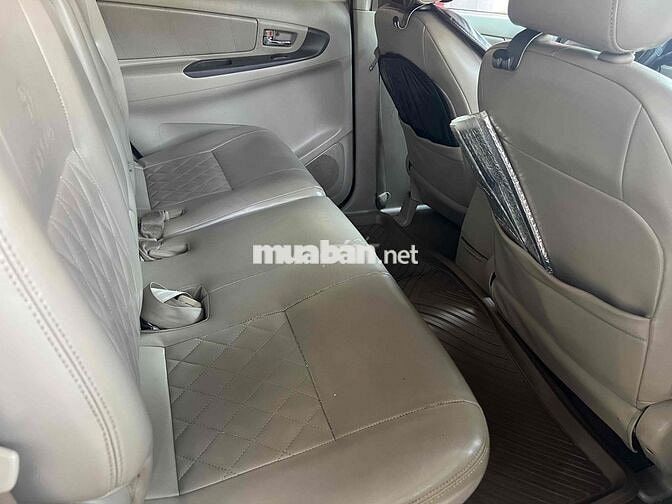 Toyota Innova 2014 Vàng cát