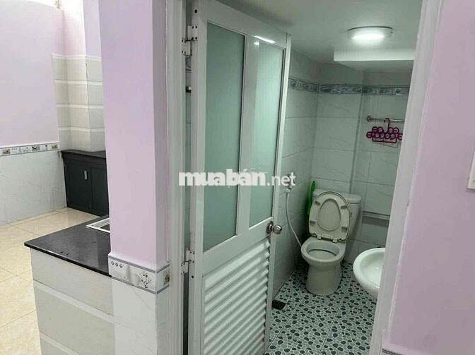 Cho thuê nguyên căn 1 trệt lầu sân thượng hẻm SẠCH Ô tô,Trường Thọ