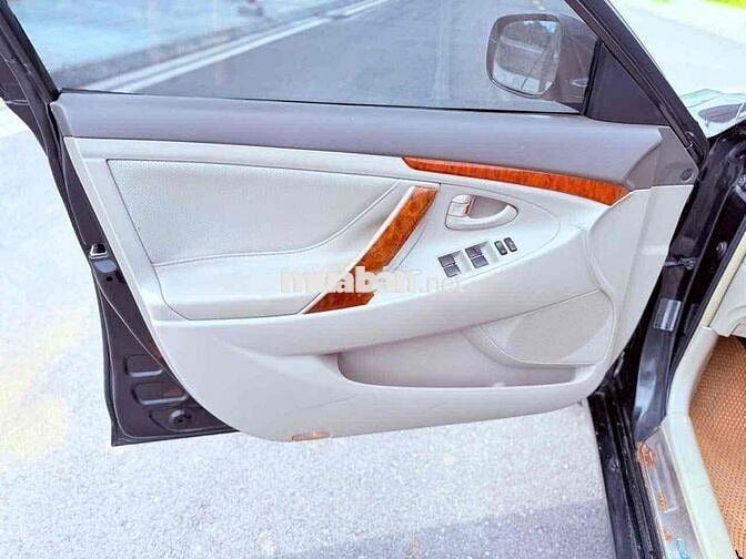 Toyota Camry 2007 Tự động Đen