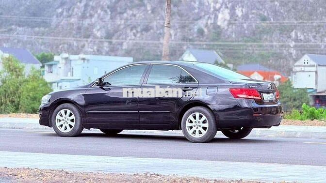 Toyota Camry 2007 Tự động Đen