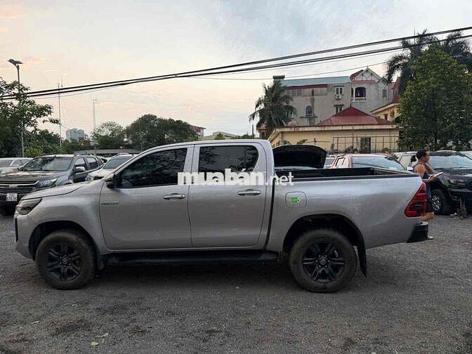 Toyota Hilux 2025 AT 1 cầu