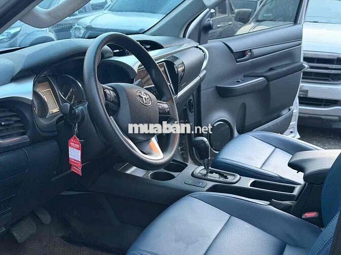 Toyota Hilux 2025 AT 1 cầu