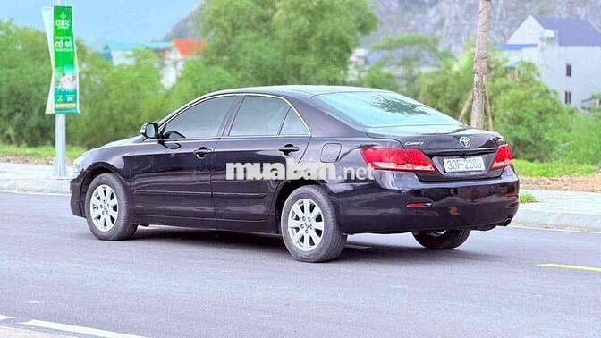 Toyota Camry 2007 Tự động Đen