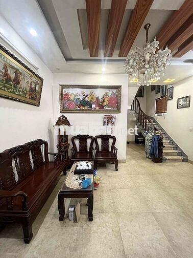 Bán đất tặng nhà đẹp như mới tại Bát Tràng, Gia Lâm