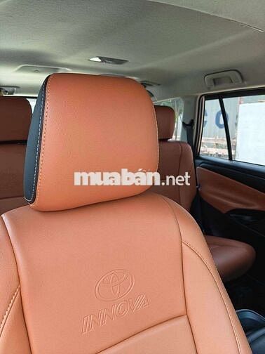 Toyota Innova 2019 Nâu vàng bs hà nội chính chủ