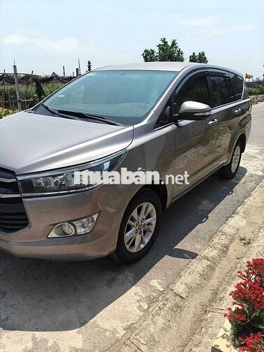 Toyota Innova 2019 Nâu vàng bs hà nội chính chủ