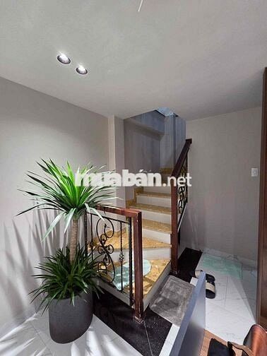 🏡 CHO THUÊ NHÀ NGUYÊN CĂN CAO CẤP – MẶT TIỀN ĐƯỜNG LÊ LỢI