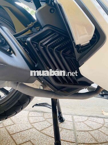 SH 125 CBS 2023 Trắng đen xe đẹp chuẩn zin✅