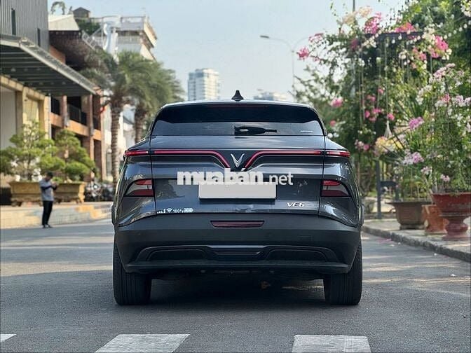Vinfast VF6 Plus 2023 - Màu Xám - 5v8km - Mua pin