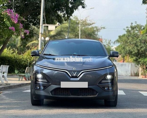 Vinfast VF6 Plus 2023 - Màu Xám - 5v8km - Mua pin