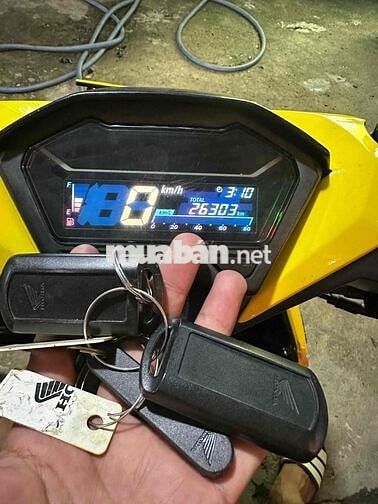 Honda Vario 150 Vàng 26303 km