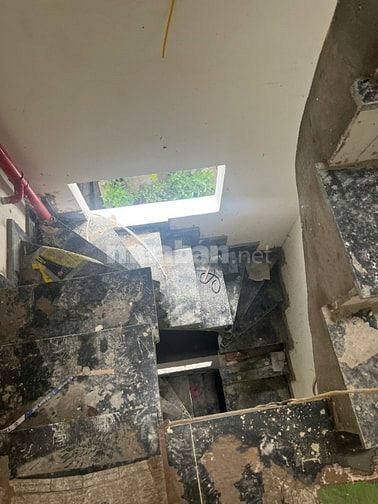 Bán Nhà Dòng Tiền Lô Góc Ngã Tư Sở 7 Tầng 18 Phòng Khép Kín 10M Ra Phố