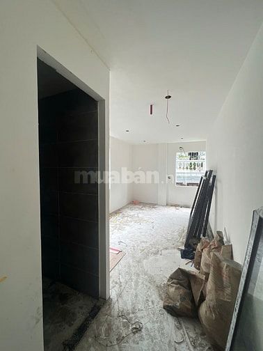 Bán Nhà Dòng Tiền Lô Góc Ngã Tư Sở 7 Tầng 18 Phòng Khép Kín 10M Ra Phố