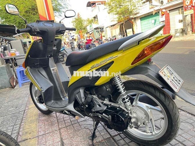 Honda Click 110 màu Vàng bstp