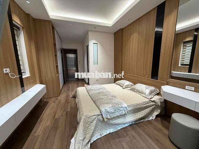 Nhỉnh 6 tỷ nhà phố Minh Khai 2 thoáng dân xây 33m2 x5T sổ CC có TL