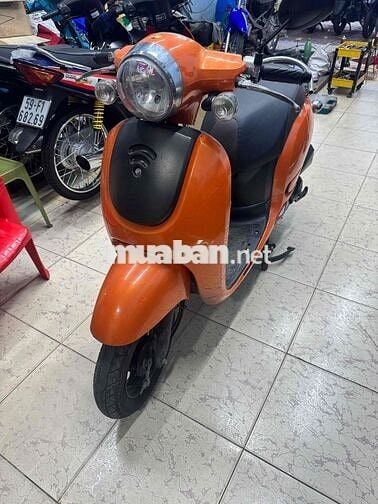 Honda Scoopy 50cc màu Cam