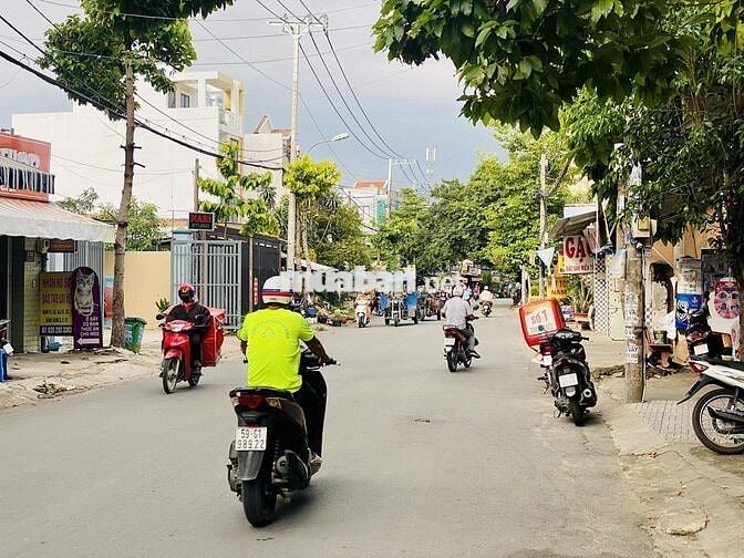 ĐẦU TƯ-Nhà 5x27 MT Huỳnh Thị Hai đoạn đẹp gần Nguyễn Ảnh Thủ ,TL MẠNH 
