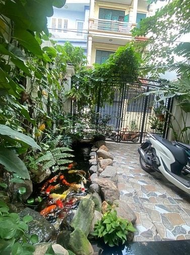 Hồng Tiến – Long Biên – Ô TÔ – 183 M2 – 7 Tâng – MT 6 M – Giá 43.1 Tỷ.