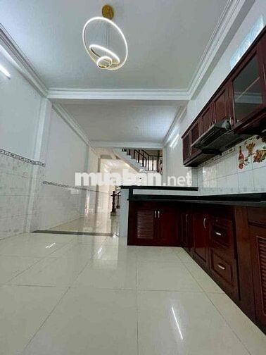 CHO THUÊ NHÀ 3 TẦNG SÁT CHỢ HIỆP BÌNH, HBC, THỦ ĐỨC
