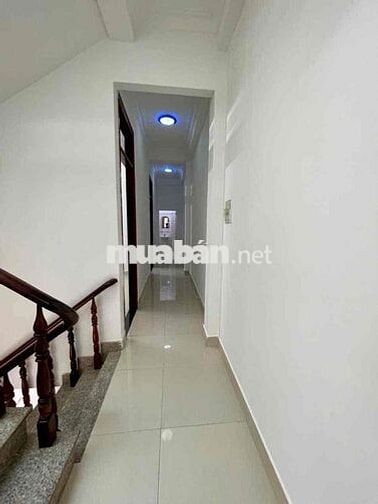 CHO THUÊ NHÀ 3 TẦNG SÁT CHỢ HIỆP BÌNH, HBC, THỦ ĐỨC
