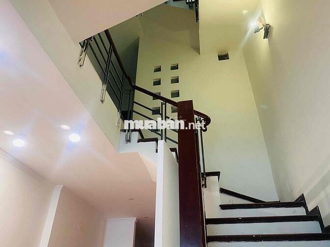 Cho thuê MBKD 120m2 x 2 tầng Khu phố Văn Phòng Duy Tân Cầu Giấy