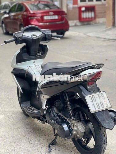 Honda Air Blade Trắng đen chạy êm