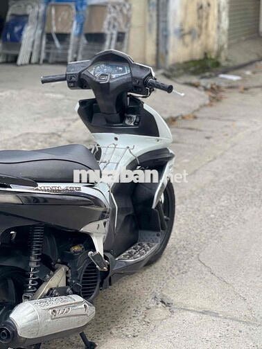 Honda Air Blade Trắng đen chạy êm