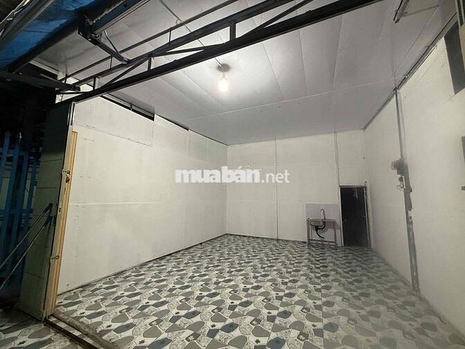 Mặt bằng kinh doanh đường Nguyễn Thị Lắng