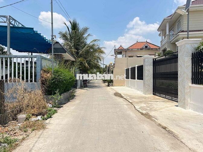 Đất 261m2 Full Thổ Cư – Gần UBND Đức Hòa Đông
