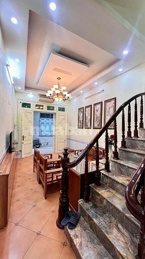 Hồ Đền Lừ, lô góc thoáng sáng, 4 tầng, 5 ngủ, 30m² chỉ hơn 7 tỷ