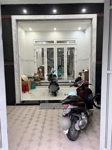Thanh lý nhà mặt tiền đường quận 8