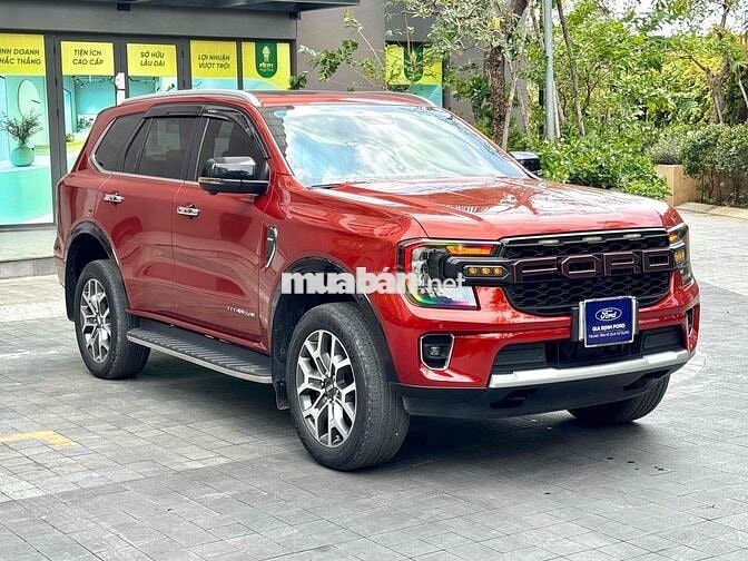 Everest titanium 2023 đỏ cam - THƯƠNG LƯỢNG MẠNH