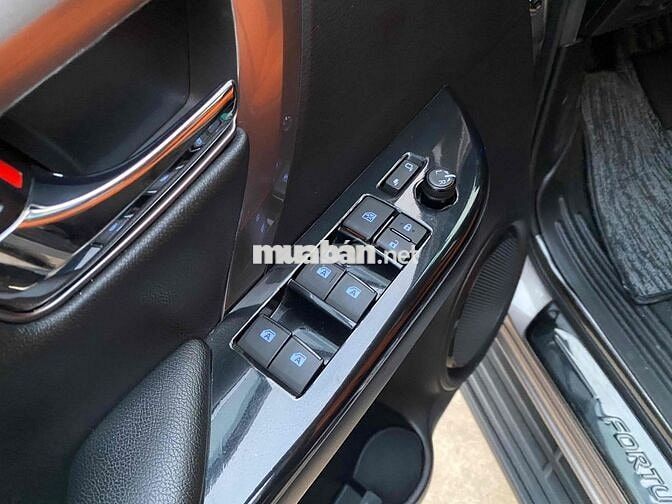 Toyota Fortuner 2.4AT 2022 Đồng