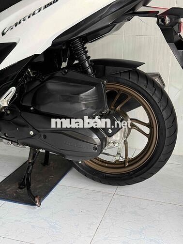 Vario 150 2019 Trắng đen 17000 km bstp chính chủ