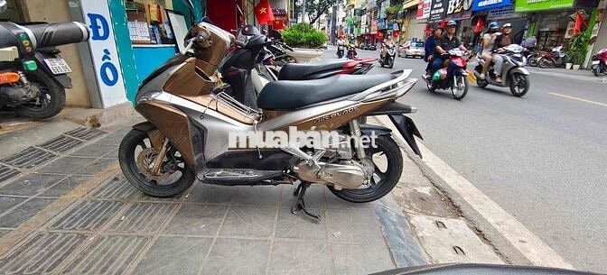 Honda Air Blade 2011 Nâu bạc