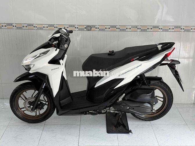 Vario 150 2019 Trắng đen 17000 km bstp chính chủ