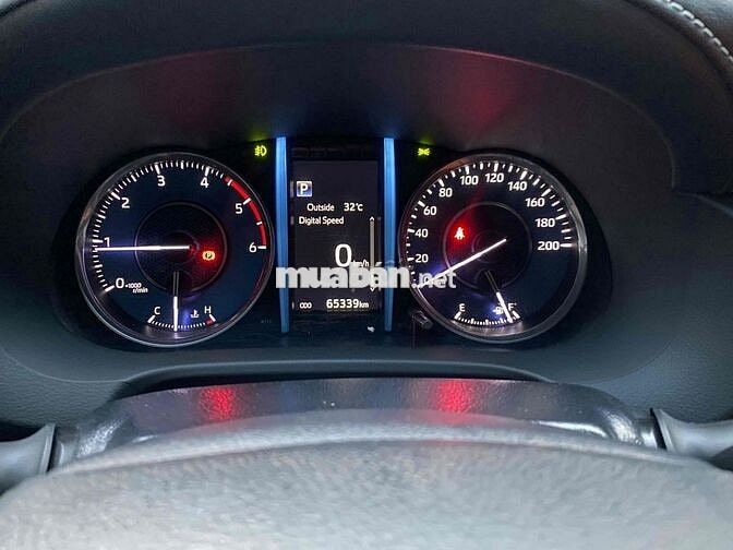 Toyota Fortuner 2.4AT 2022 Đồng