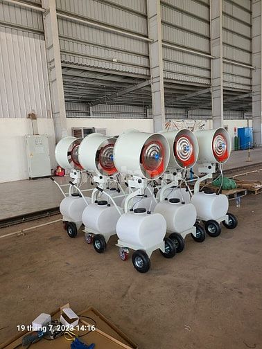 Quạt phun sương công nghiệp đẩy tay Mitsuta HW-20MC08
