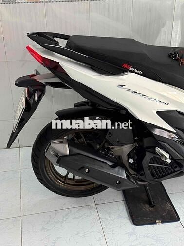 Vario 150 2019 Trắng đen 17000 km bstp chính chủ