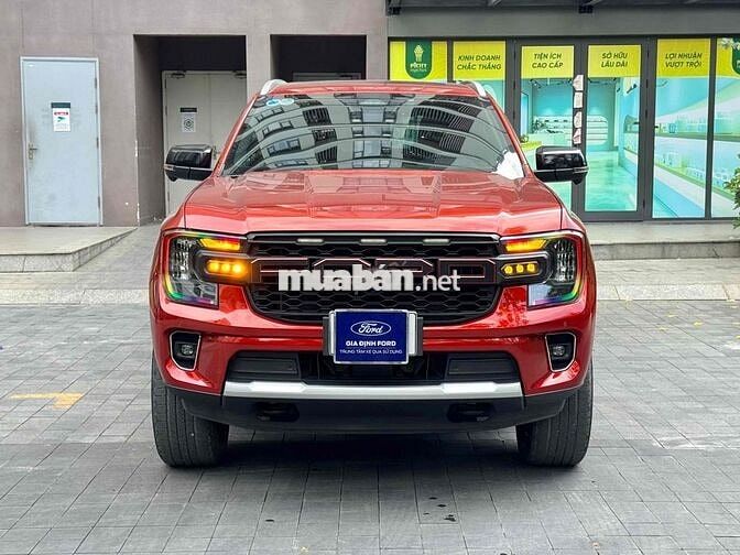 Everest titanium 2023 đỏ cam - THƯƠNG LƯỢNG MẠNH