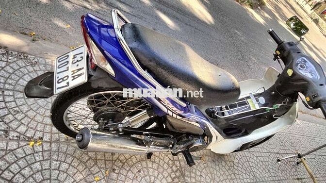 SYM Elegant 50 Xanh trắng