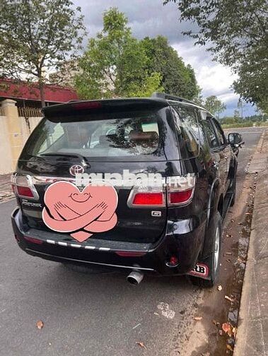 Toyota Fortuner 2011 2.7V - 250000 km
