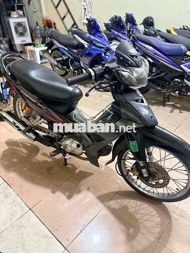 Yamaha Sirius màu Đen
