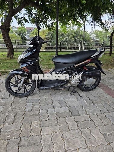 Suzuki Xbike màu Đen