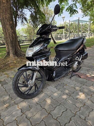 Suzuki Xbike màu Đen