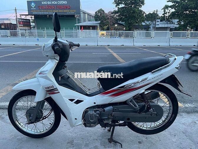 Yamaha Sirius 2015 Trắng