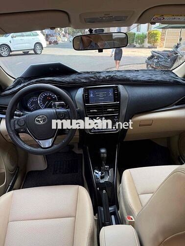 Toyota Vios G 2022 9.000 km Nâu vàng