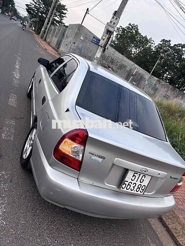 Hyundai Verna 2009 Số sàn Bạc